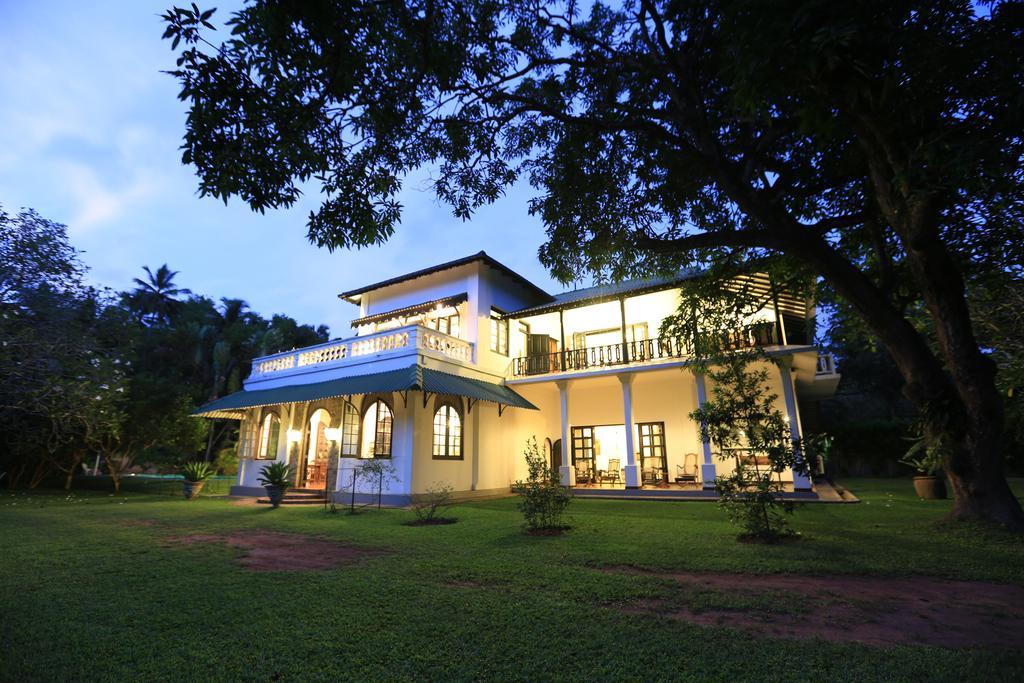 Horathapola Estate Marawila Exterior foto